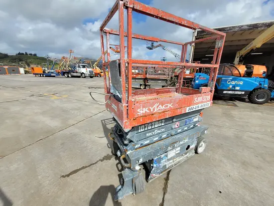 2018 Skyjack SJIII3219 Scissor Lift