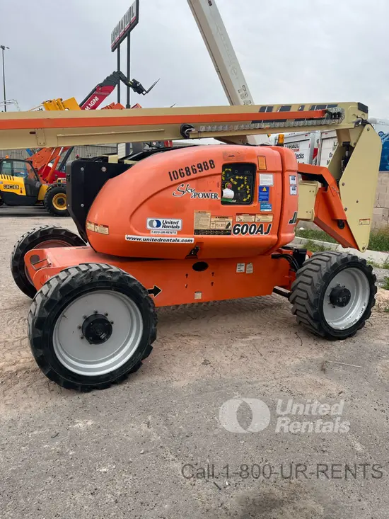 2017 JLG 600AJ Articulating Boom Lift