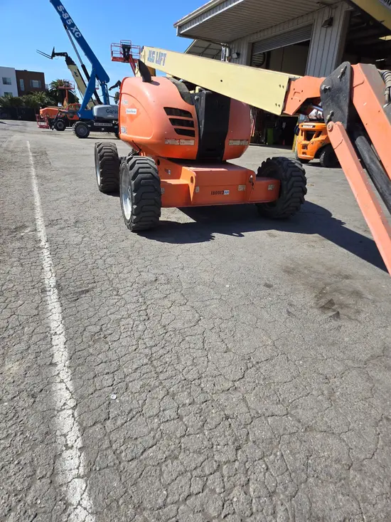 2016 JLG 600AJ Articulating Boom Lift