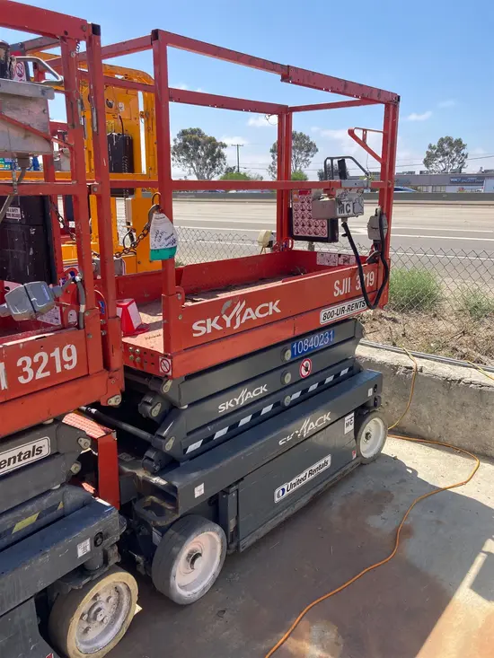 2018 Skyjack SJIII3219 Scissor Lift