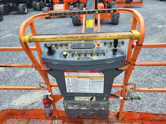 2017 JLG 660SJ Boom Lift
