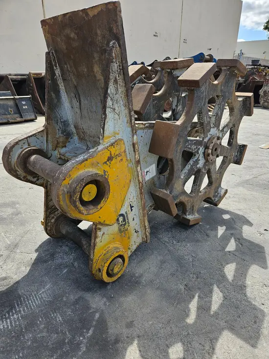 2020 FURUKAWA CW24III Compaction Attachment