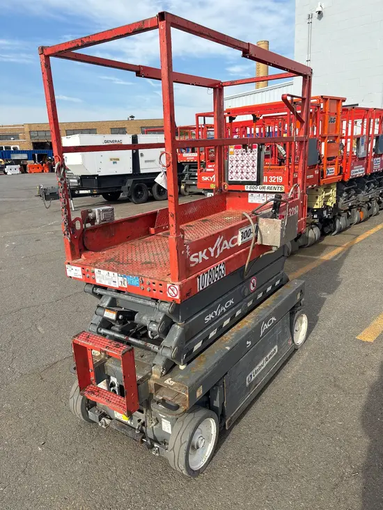 2018 Skyjack SJIII3219 Scissor Lift
