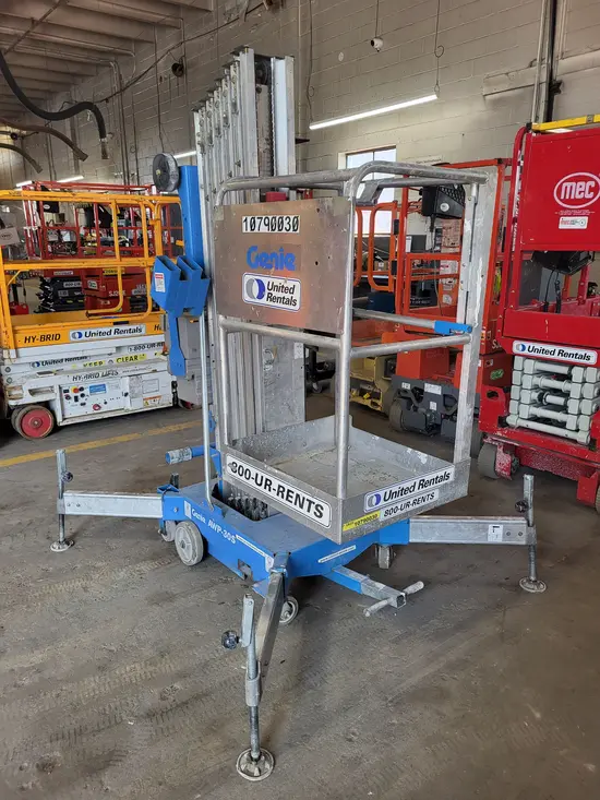 2018 Genie AWP-30SDC Pusharound Lift
