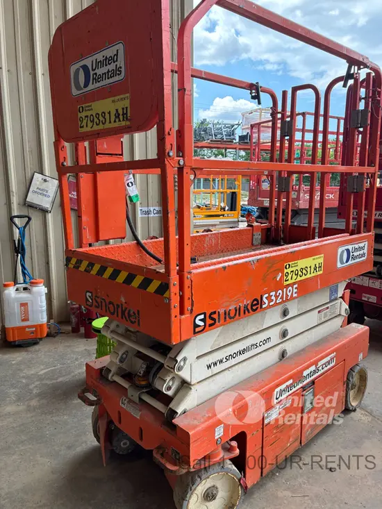 2021 Snorkel S3219E Scissor Lift