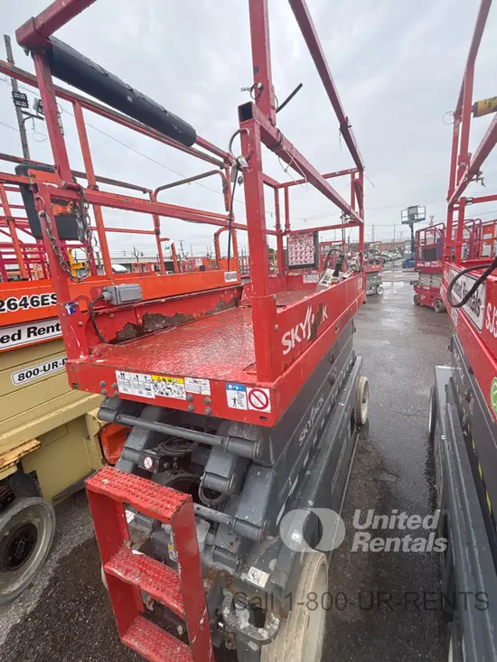 2017 Skyjack SJIII3226 Scissor Lift