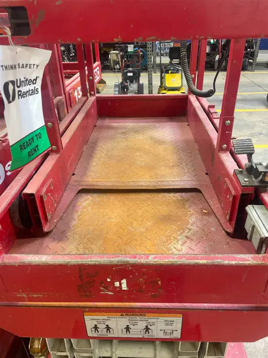 2018 MEC 1330SE Scissor Lift