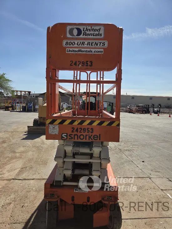 2020 Snorkel S3226E Scissor Lift