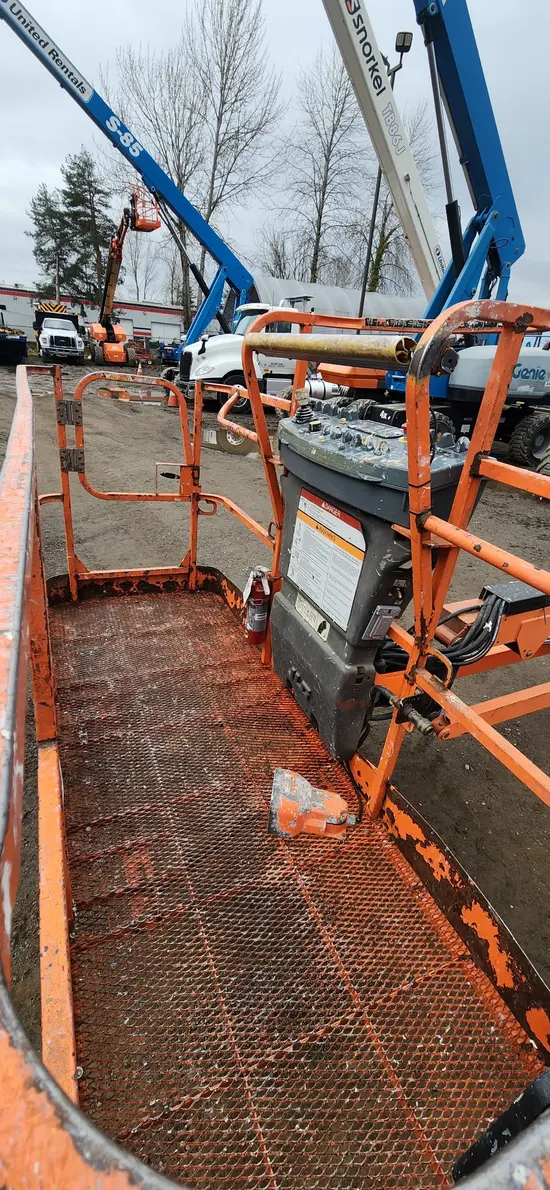 2017 JLG 660SJ Boom Lift