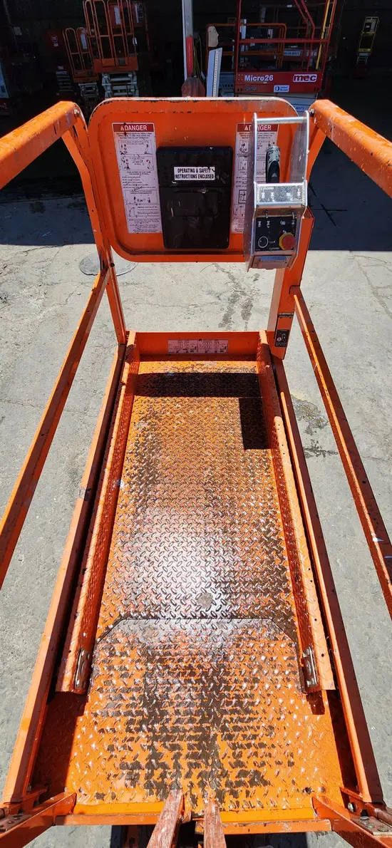 2018 Snorkel S3219E Scissor Lift