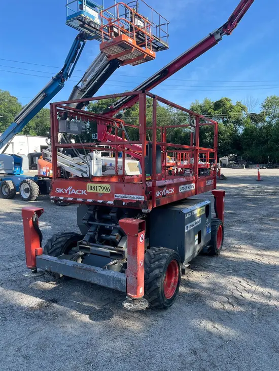 2018 Skyjack SJ6826RT Rough Terrain Scissor Lift
