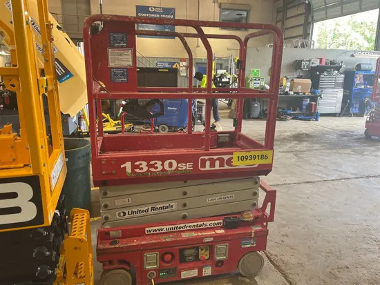 2019 MEC 1330SE Scissor Lift