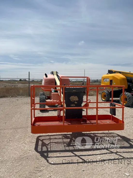 2018 JLG 400S Boom Lift