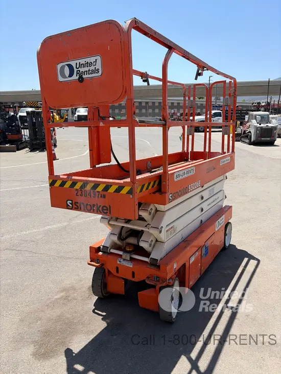 2019 Snorkel S3226E Scissor Lift