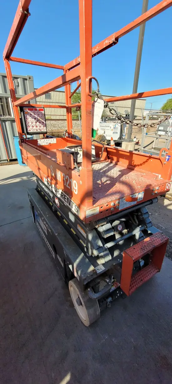 2017 Skyjack SJIII3219 Scissor Lift