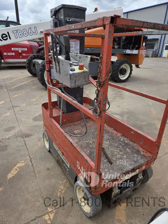 2017 Skyjack SJ16 Self-Propelled One-Person Lift
