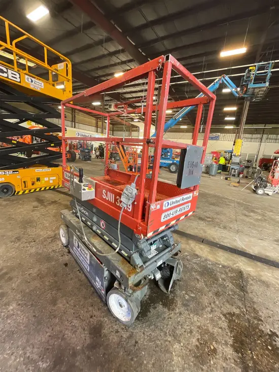 2018 Skyjack SJIII3219 Scissor Lift