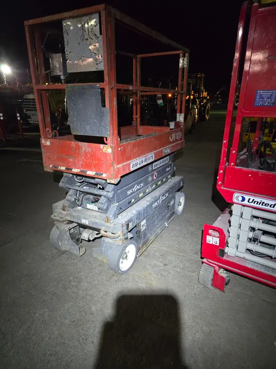 2017 Skyjack SJIII3219 Scissor Lift