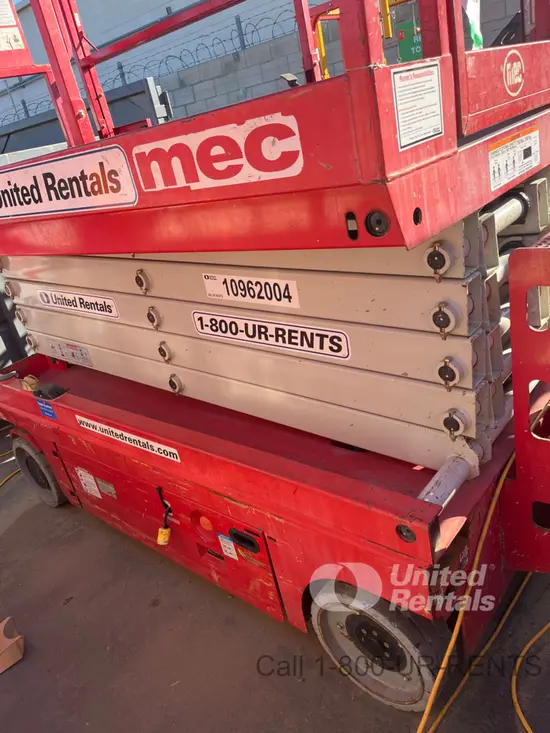 2019 MEC 3346SE Scissor Lift
