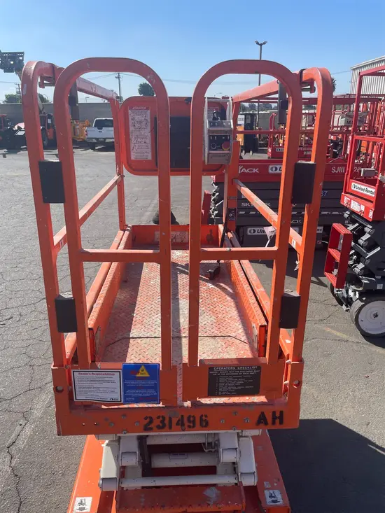2019 Snorkel S3219E Scissor Lift