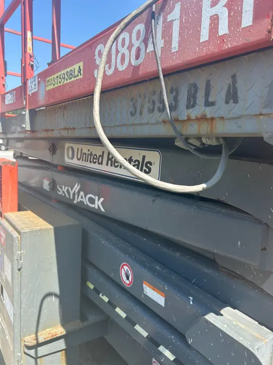 2016 Skyjack SJ8841RT Rough Terrain Scissor Lift