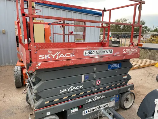 2016 Skyjack SJIII4632 Scissor Lift