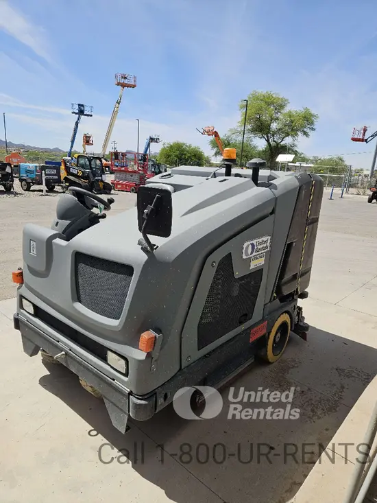 2021 KARCHER B 300 RI LPG Scrubber