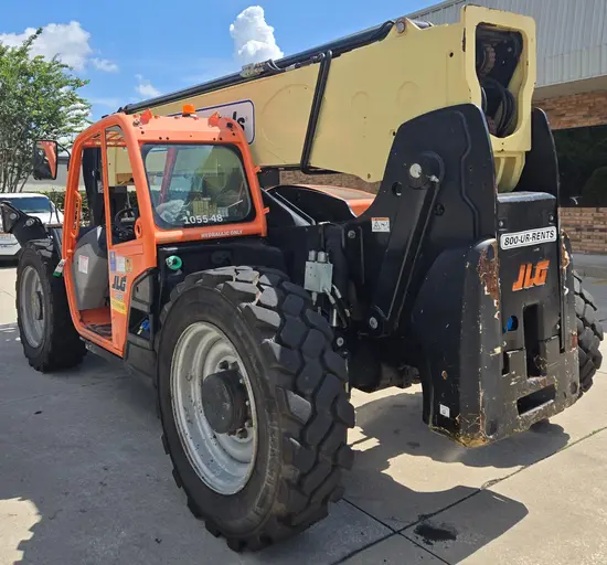 2018 JLG 1055 Forklift