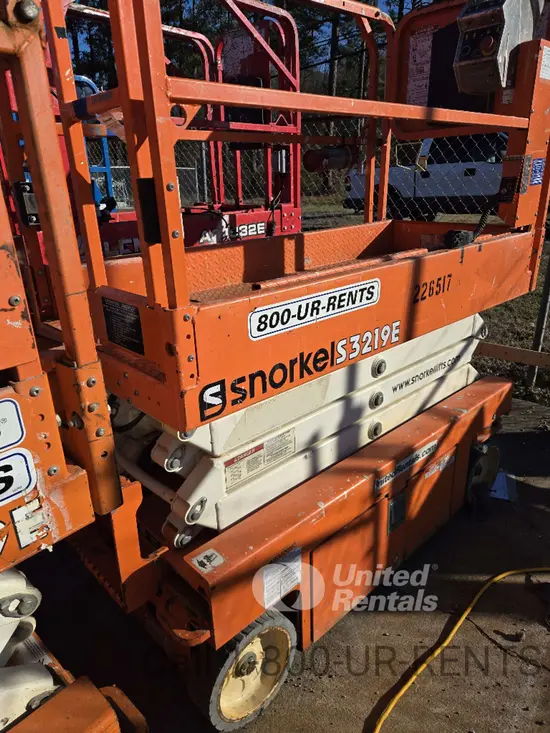 2019 Snorkel S3219E Scissor Lift