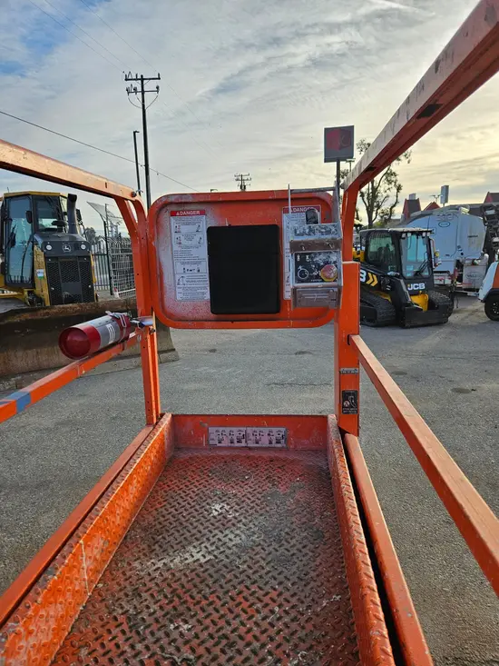 2019 Snorkel S3219E Scissor Lift
