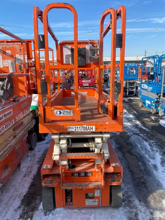 2018 Snorkel S3219E Scissor Lift