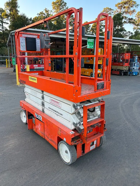 2019 Snorkel S3226E Scissor Lift
