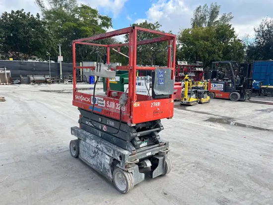 2016 Skyjack SJIII3219 Scissor Lift