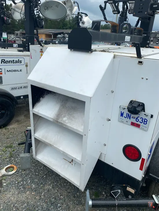 2019 Magnum Pro MLT4200IVF4 Portable Light Tower