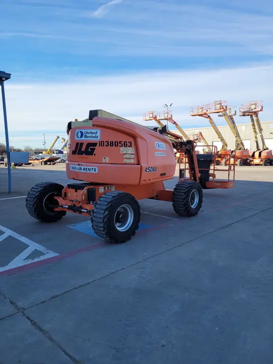 2015 JLG 450AJ Articulating Boom Lift