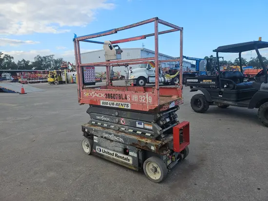 2016 Skyjack SJIII3219 Scissor Lift