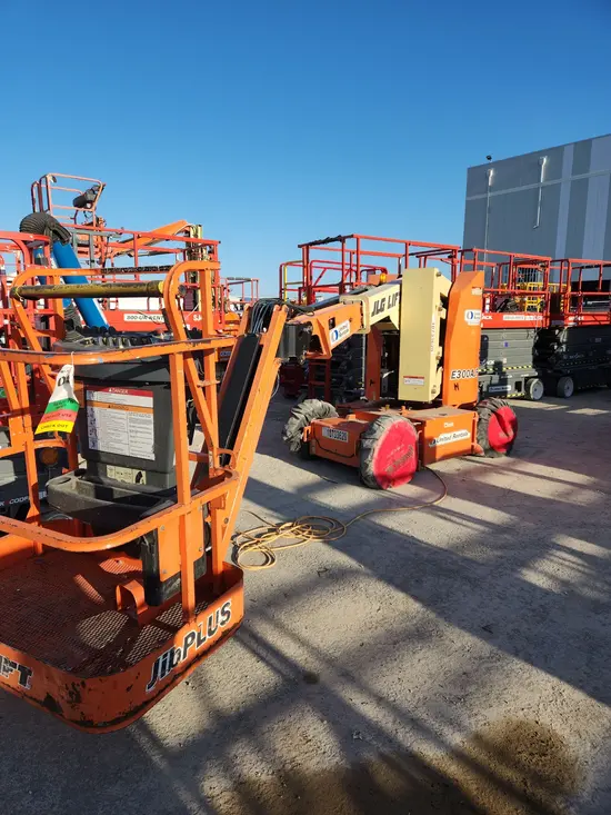 2018 JLG E300AJP Articulating Boom Lift