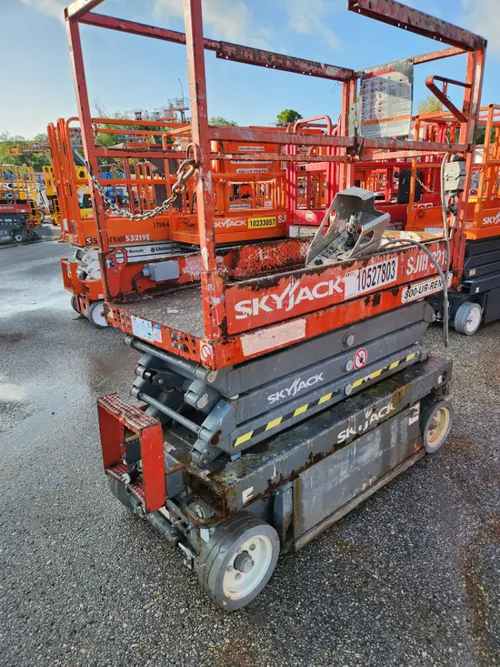 2016 Skyjack SJIII3219 Scissor Lift
