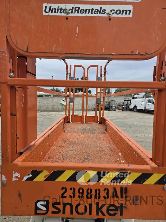 2019 Snorkel S3226E Scissor Lift