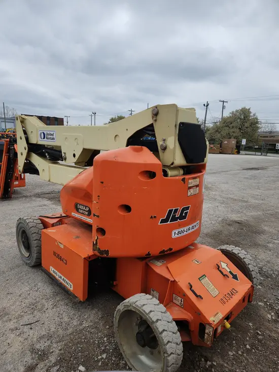 2015 JLG E400AJPN Articulating Boom Lift