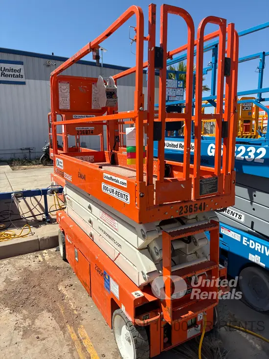 2019 Snorkel S3226E Scissor Lift