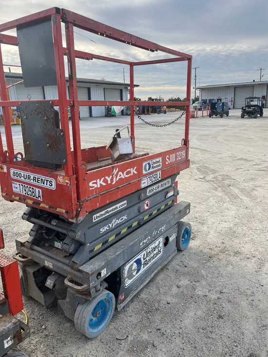 2015 Skyjack SJIII3219 Scissor Lift