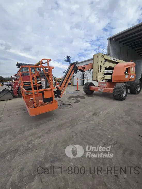 2017 JLG 450AJ Articulating Boom Lift