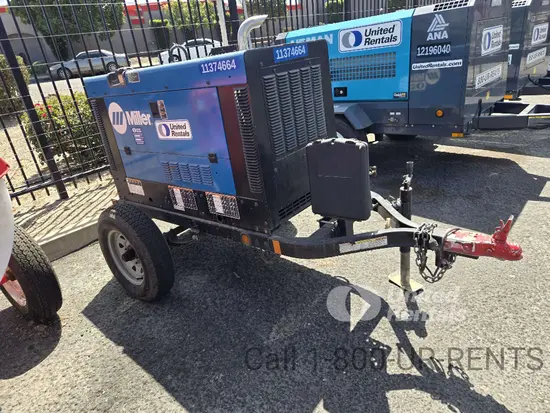 2022 Miller Welders Big Blue 300R Welder
