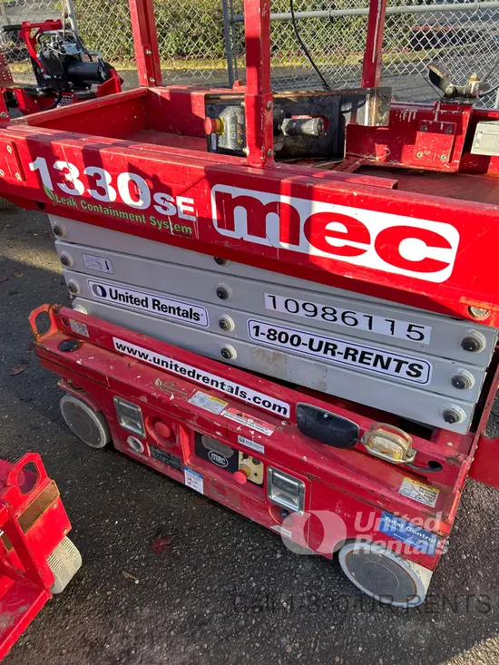 2019 MEC 1330SE Scissor Lift