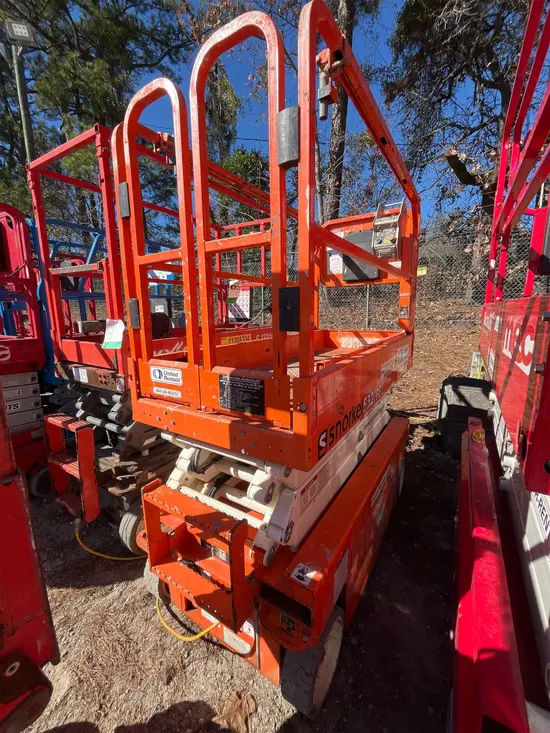 2019 Snorkel S3219E Scissor Lift