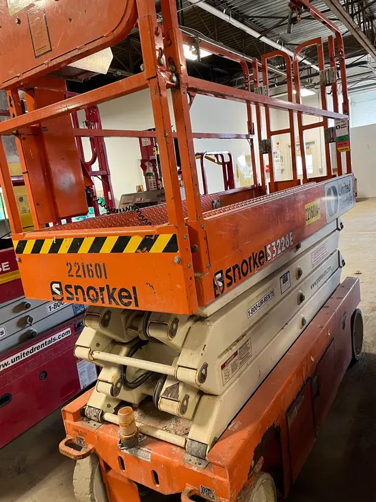 2019 Snorkel S3226E Scissor Lift