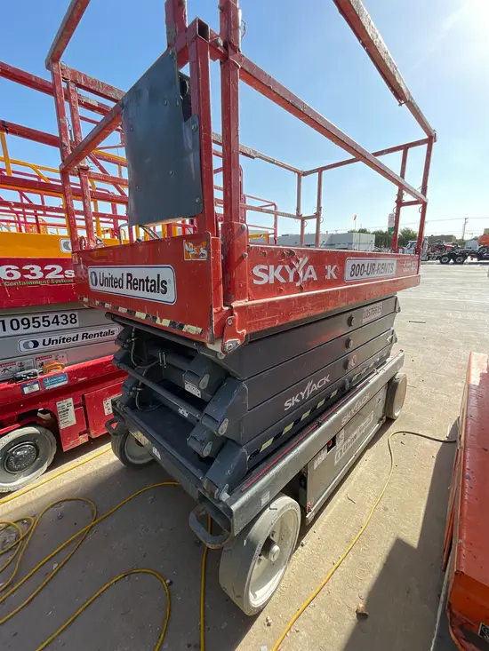 2017 Skyjack SJIII4632 Scissor Lift