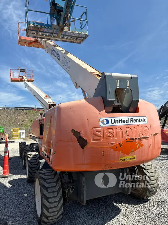 2019 Snorkel 660SJ Boom Lift