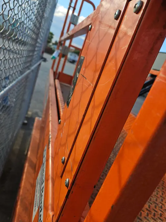 2019 Snorkel S3226E Scissor Lift